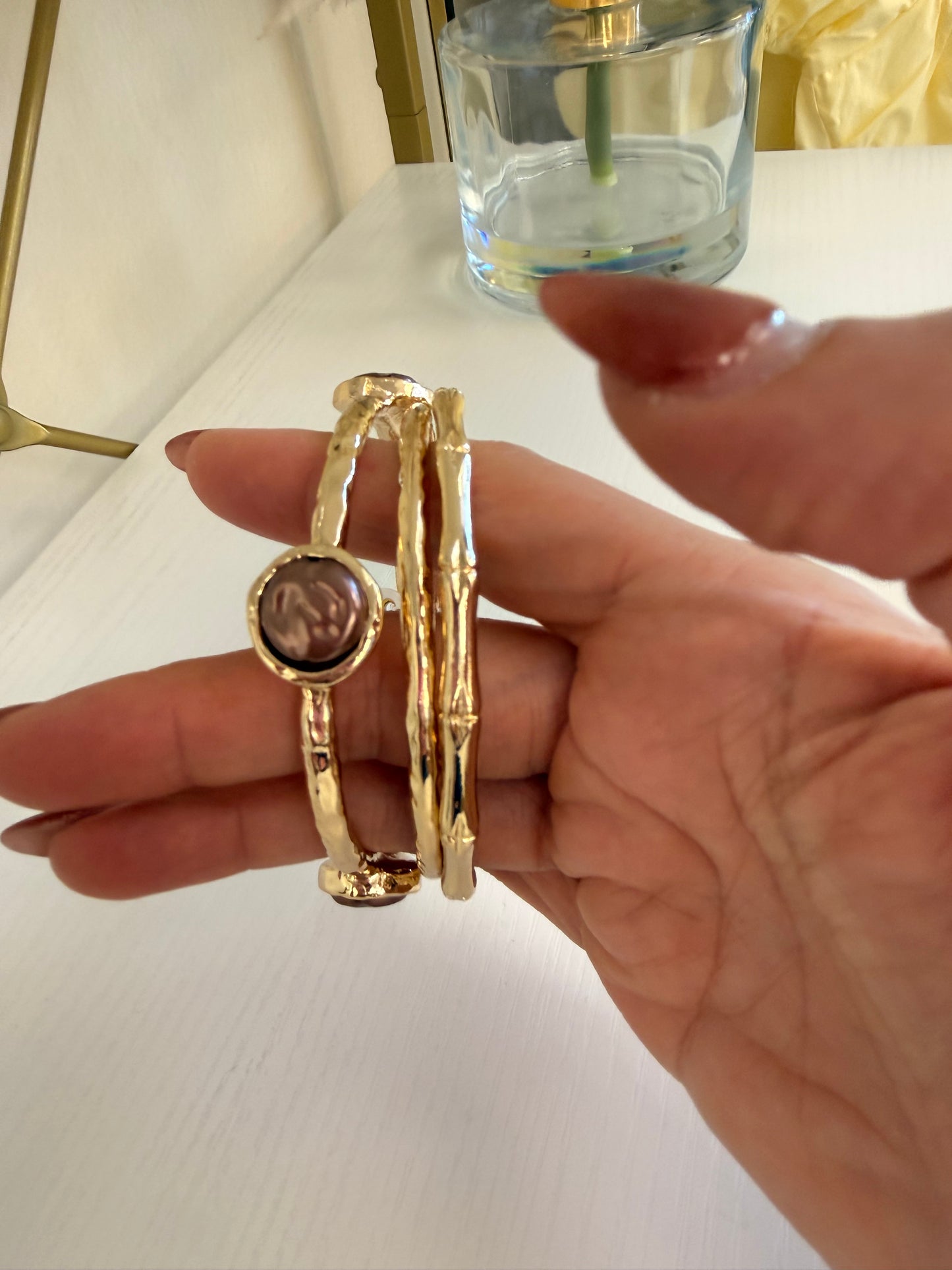 Stone gold bangles bracelet