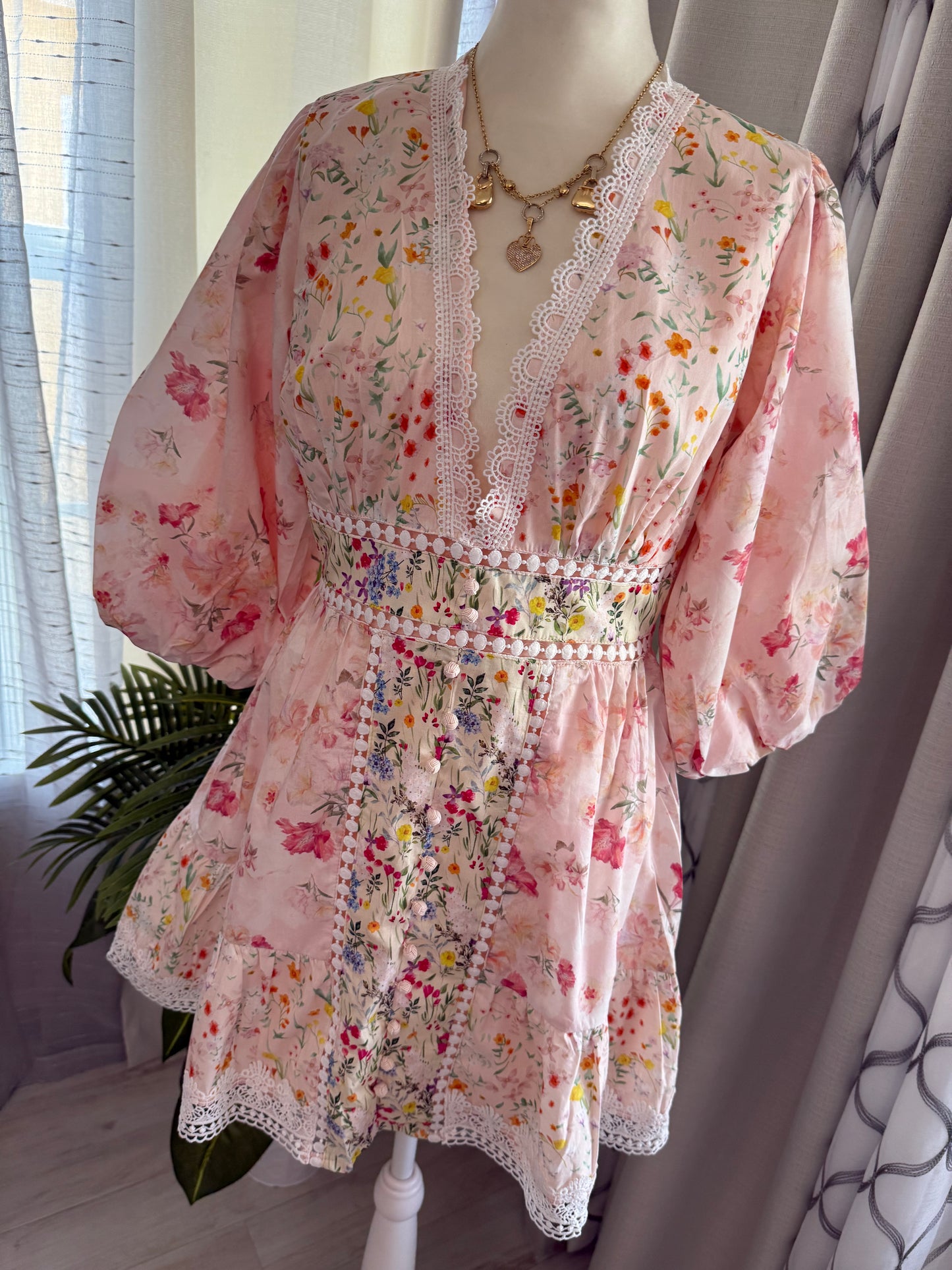 ANNYA DRESS