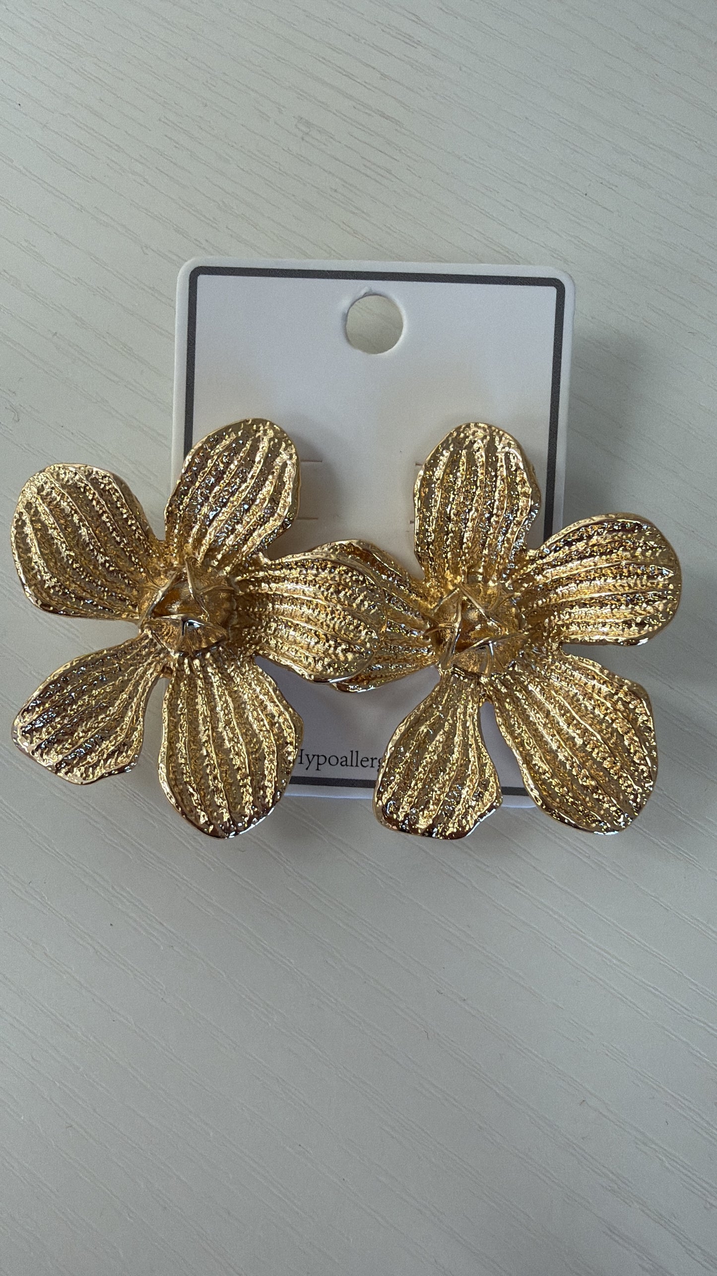 Gold Textured Flower Stud Earrings
