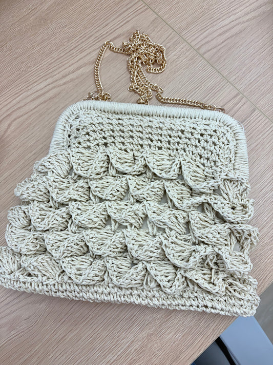 Cream Scalloped Crochet Handbag with Gold Chain Strap