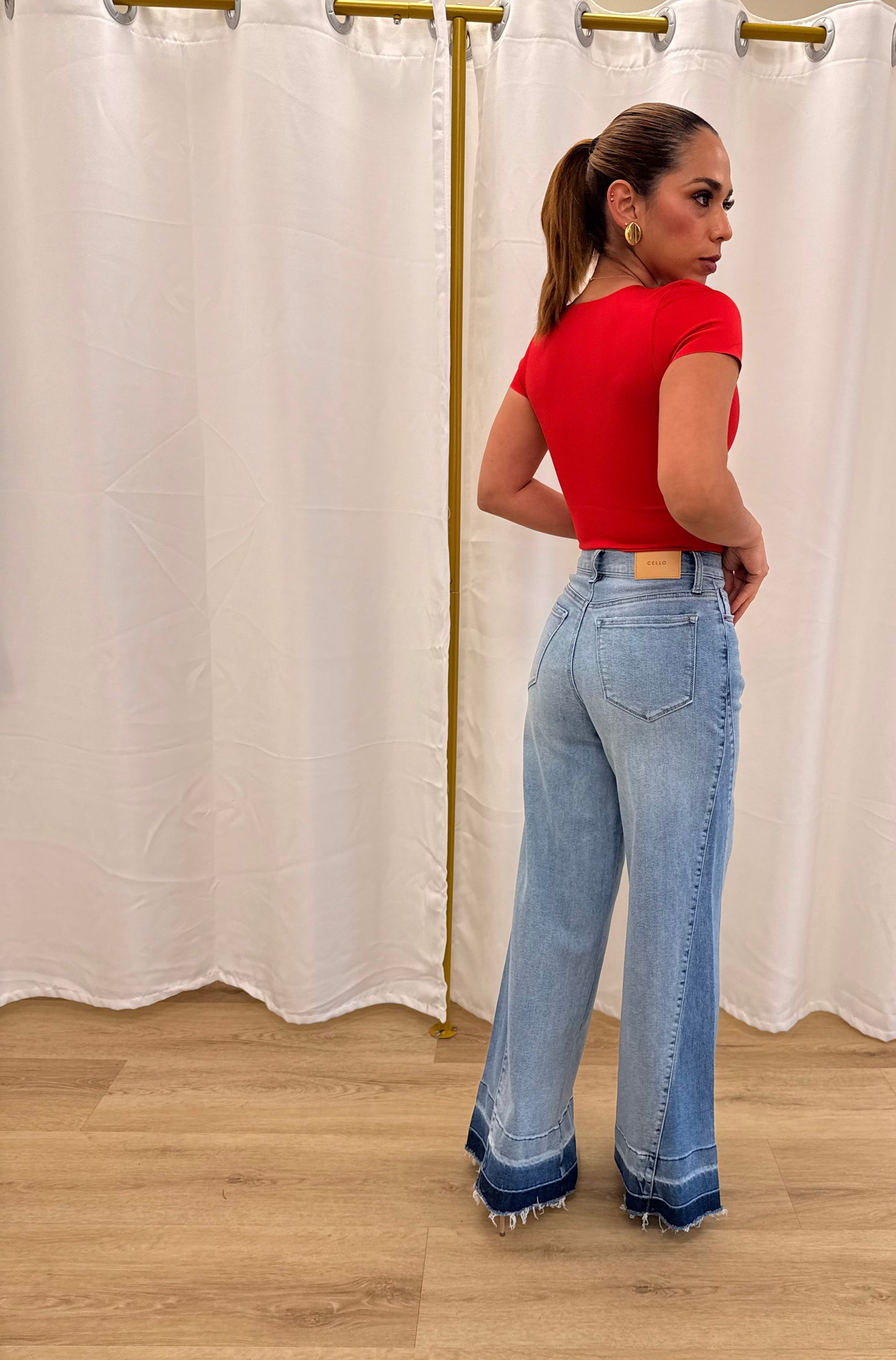 LISA TOP