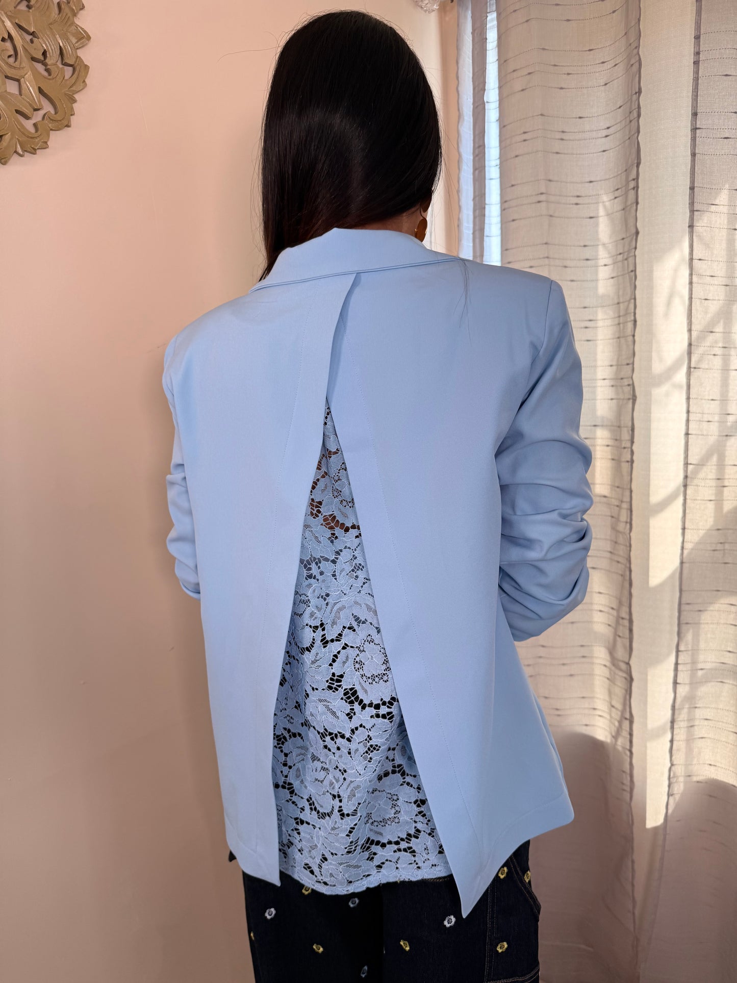 ARIEL BLAZER